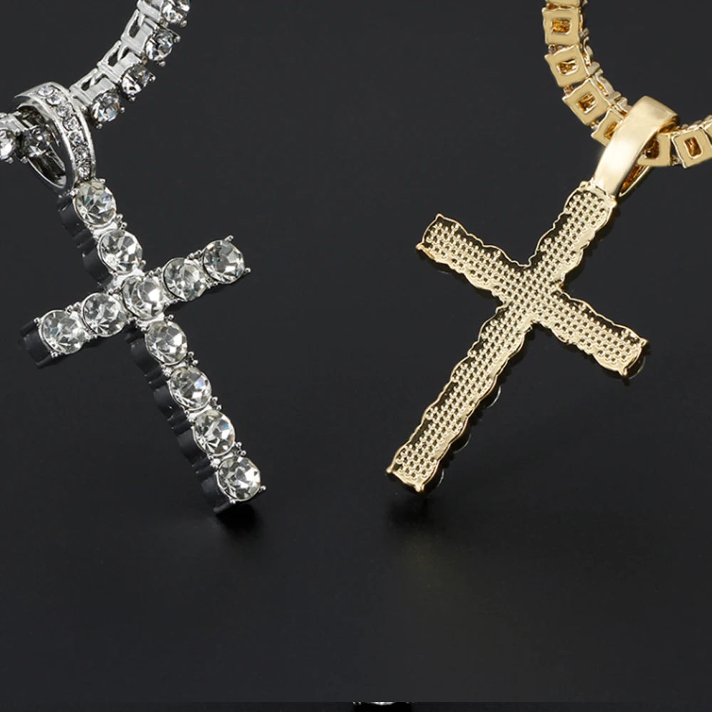 CHAIN ICED WITH CROSS PENDANT 4mm