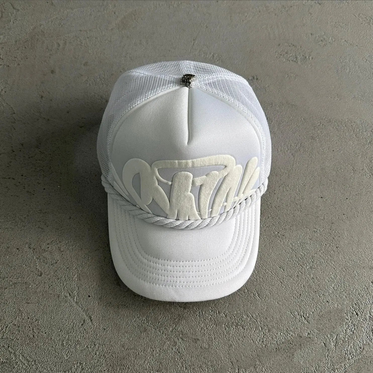 CAP SYNA WORLD