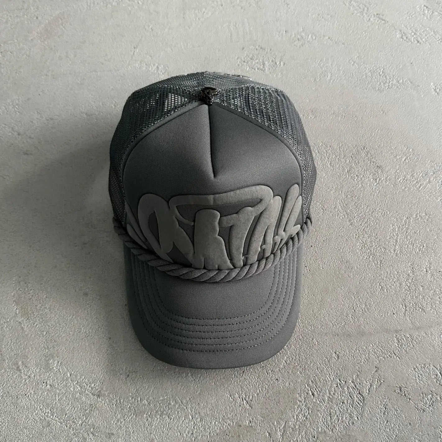 CAP SYNA WORLD