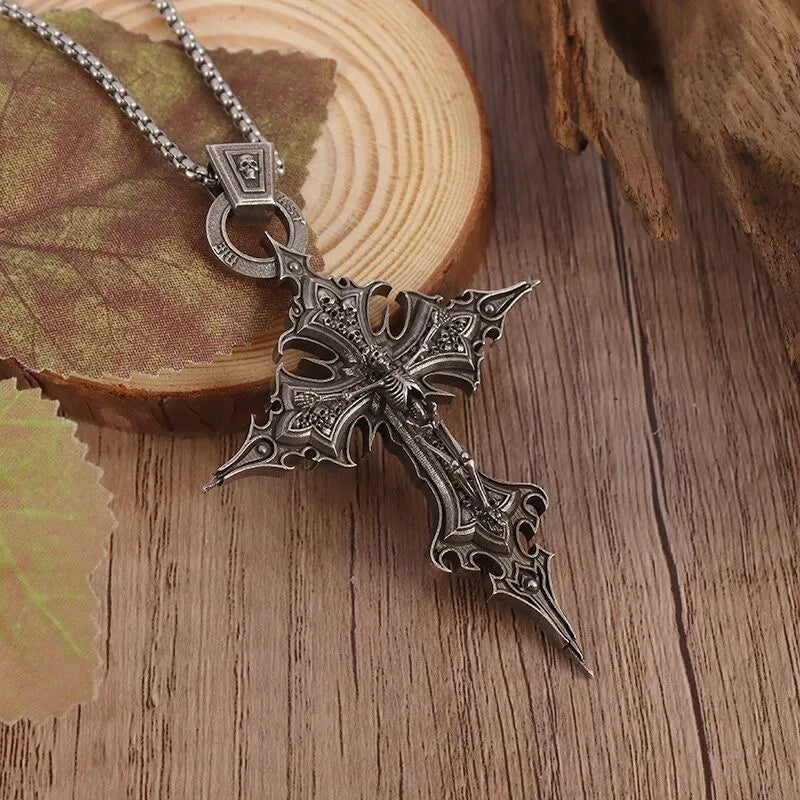 GOTHIC SKULL CROSS PENDANT NECKLACE