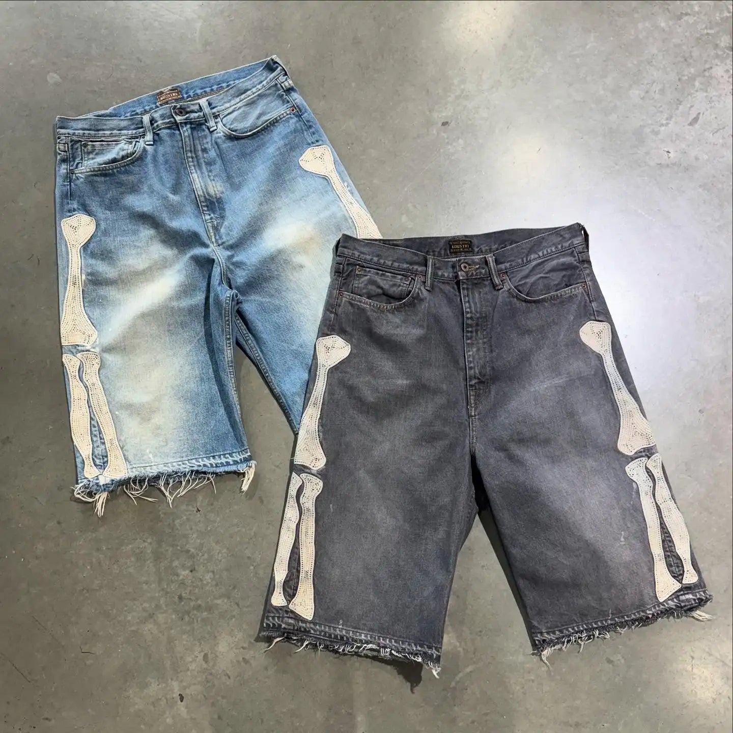 SHORTS SKELETON Y2K