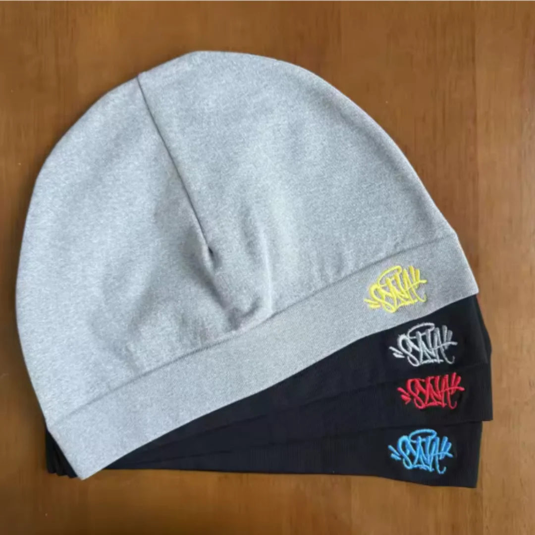 HAT SYNA WORLD RUNNING